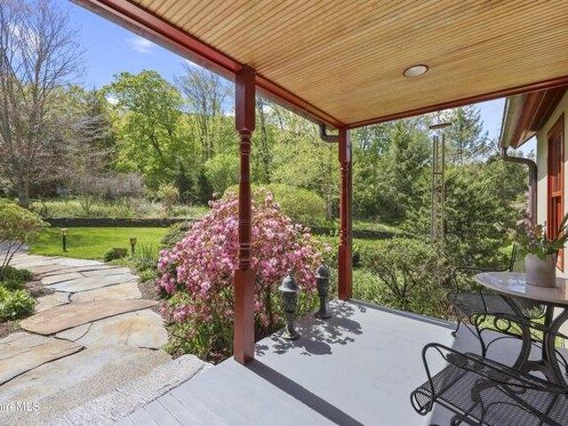 house with 3 bedroom, North Adams MA ES104604917