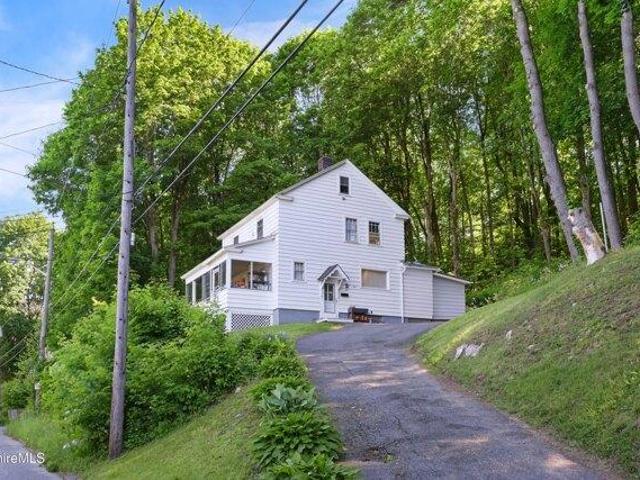 house with 3 bedroom, North Adams MA ES104607526