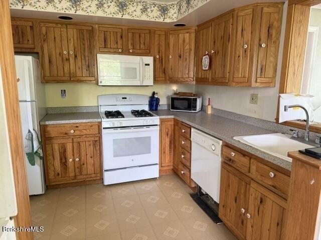 house with 3 bedroom, North Adams MA ES105317350