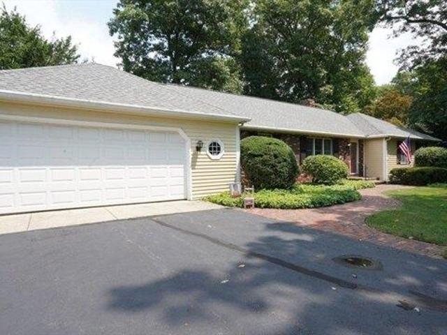 house with 3 bedroom, North Attleboro MA ES105422990