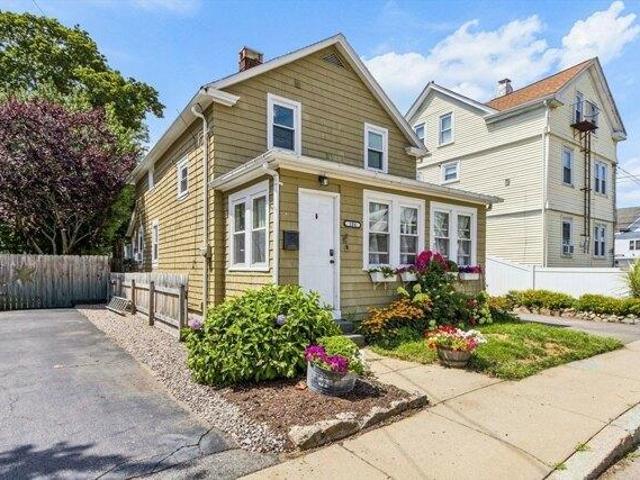 house with 3 bedroom, North Attleboro MA ES105365084