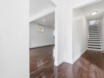 house with 3 bedroom, North Bergen NJ ES103437852