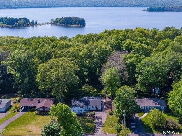 house with 3 bedroom, North Branford CT ES104511781