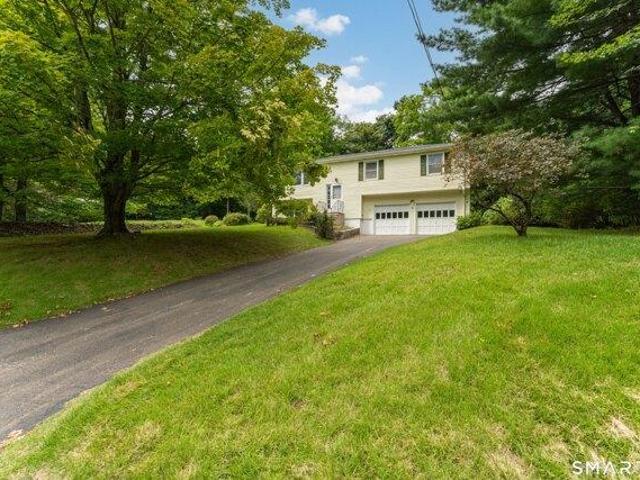house with 3 bedroom, North Branford CT ES105579608
