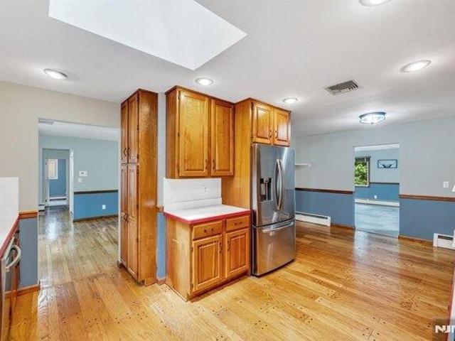 house with 3 bedroom, North Haledon NJ ES105256109