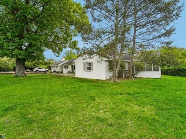 house with 3 bedroom, North Haledon NJ ES103624535