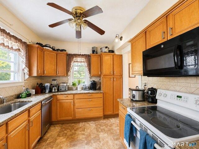 house with 3 bedroom, North Haven CT ES105477184