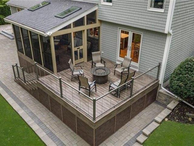 house with 3 bedroom, North Kingstown RI ES105577949