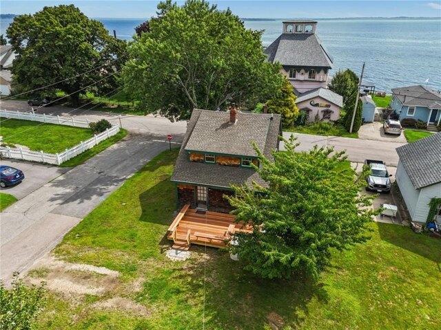 house with 3 bedroom, North Kingstown RI ES105588841