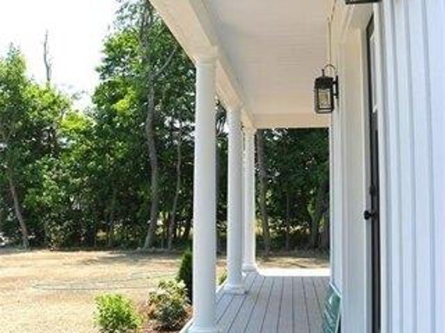 house with 3 bedroom, North Kingstown RI ES105657976