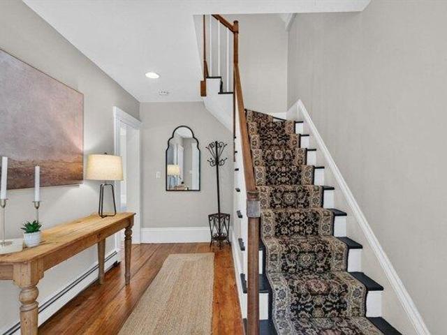 house with 3 bedroom, North Reading MA ES105536392