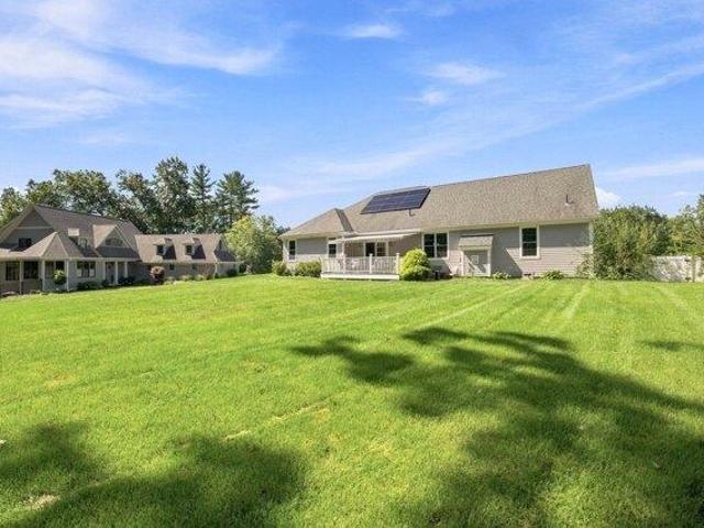 house with 3 bedroom, Northampton MA ES105478917