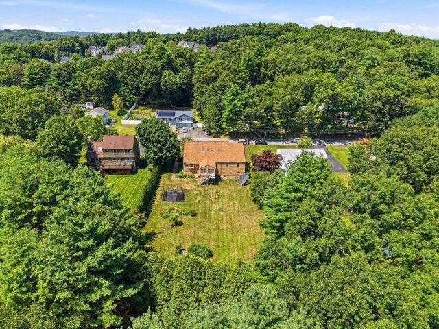 house with 3 bedroom, Northborough MA ES105424589