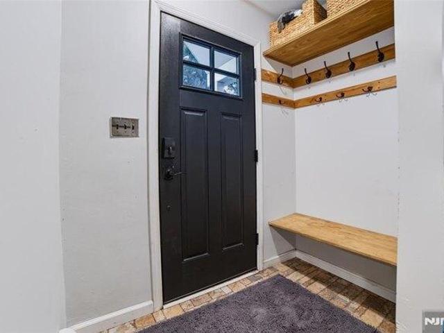 house with 3 bedroom, Northvale NJ ES105633217