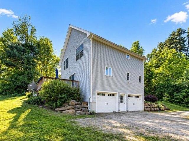 house with 3 bedroom, Northwood NH ES105559543