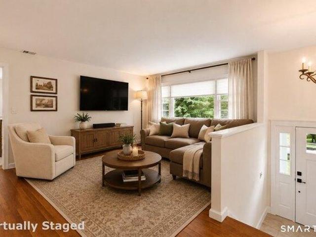 house with 3 bedroom, Norwalk CT ES105442832