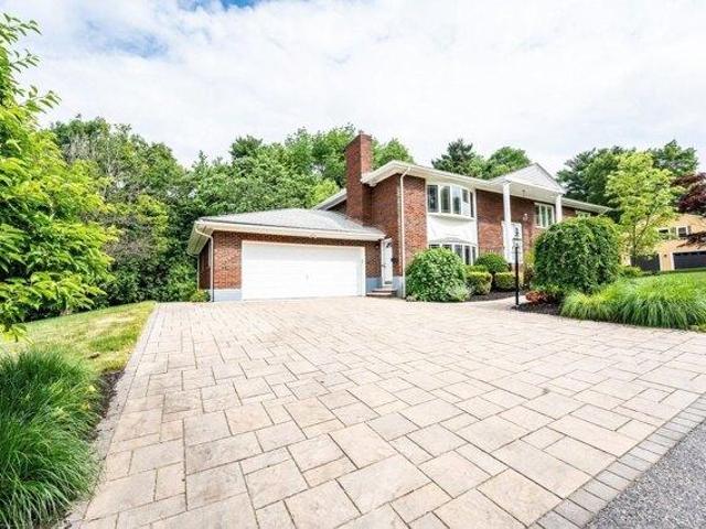 house with 3 bedroom, Norwood MA ES105498272