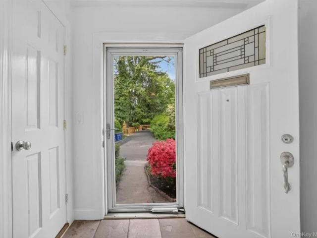 house with 3 bedroom, NY NY DS102366683