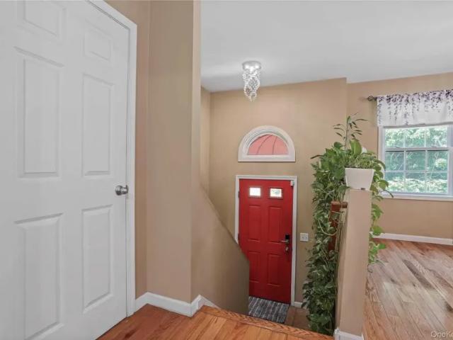 house with 3 bedroom, NY NY DS102770963