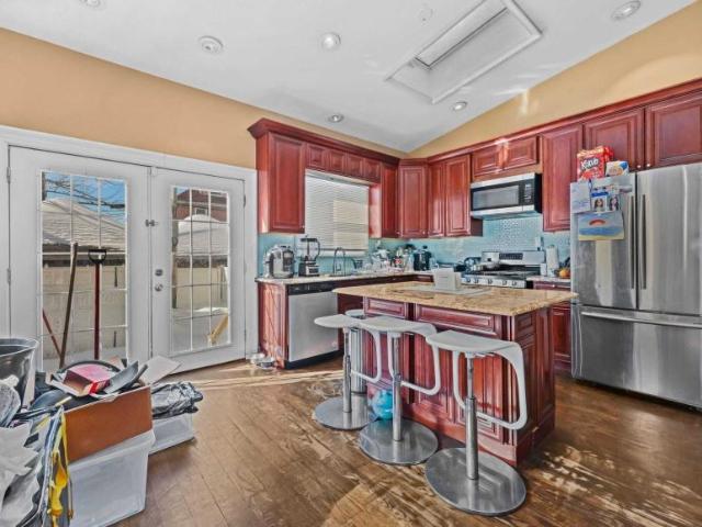 house with 3 bedroom, NY NY ES101187664