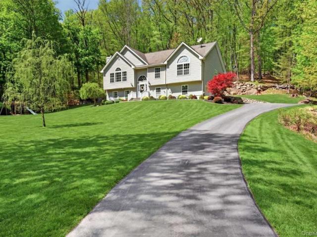 house with 3 bedroom, NY NY ES102243365