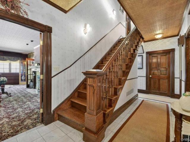 house with 3 bedroom, NY NY ES102366668