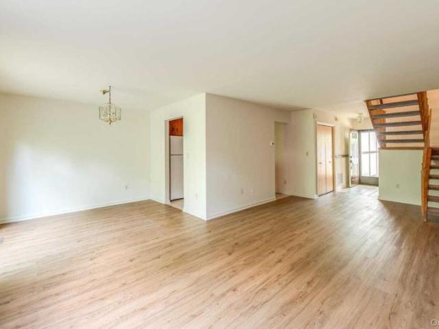 house with 3 bedroom, NY NY ES102587679