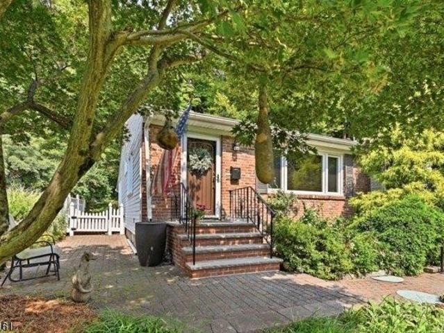 house with 3 bedroom, Oakland NJ ES105319509
