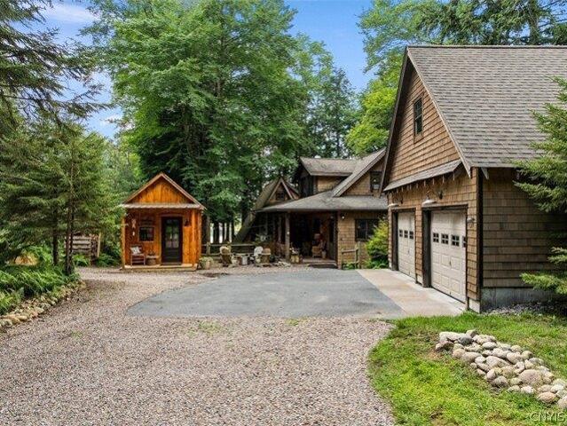 house with 3 bedroom, Old Forge NY ES105288535