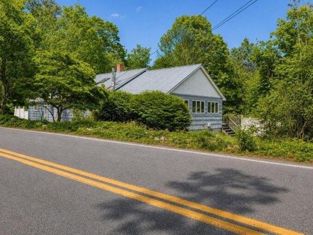 house with 3 bedroom, Ossipee NH ES105495992