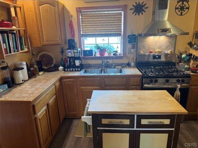 house with 3 bedroom, Oriskany NY ES103621341