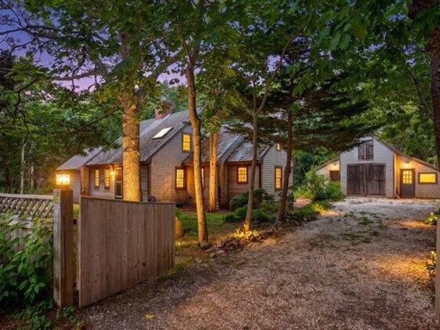 house with 3 bedroom, Orleans MA ES104808824