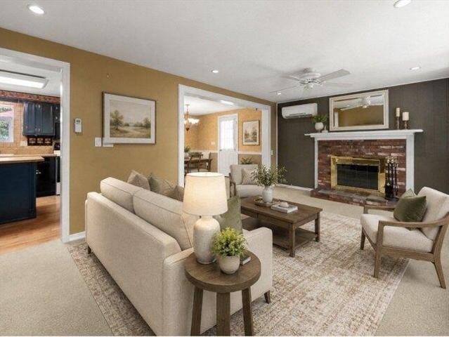 house with 3 bedroom, Oxford MA ES104406253