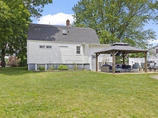 house with 3 bedroom, Oxford MA ES104444035