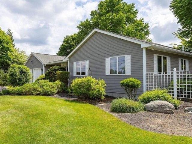 house with 3 bedroom, Oxford MA ES104570617