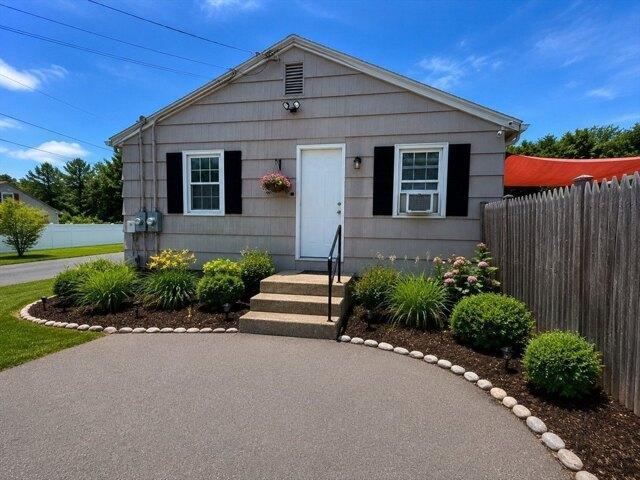 house with 3 bedroom, Oxford MA ES105229579