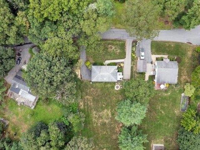 house with 3 bedroom, Oxford MA ES105292650