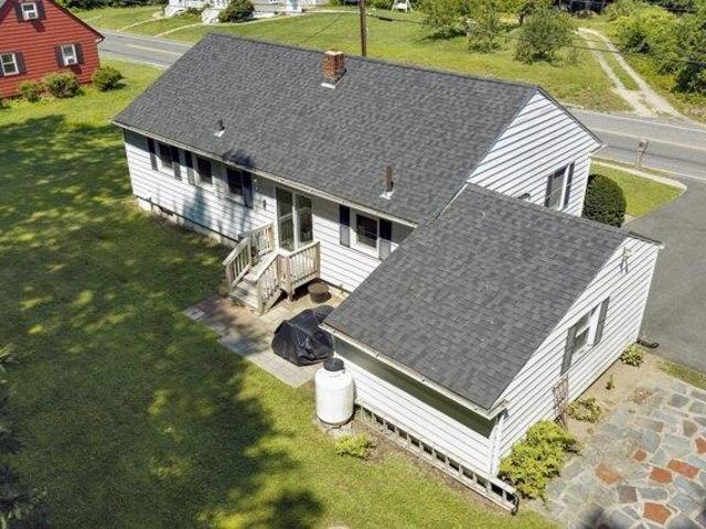 house with 3 bedroom, Palmer MA ES105579470