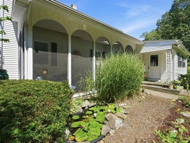 house with 3 bedroom, Palmer MA ES105628802