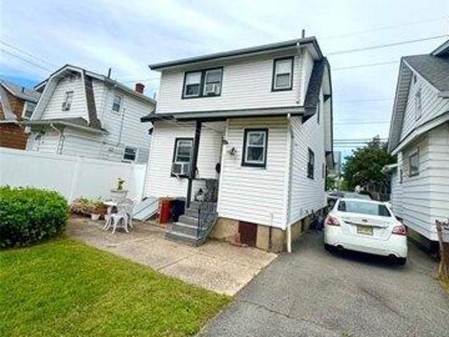 house with 3 bedroom, Paterson NJ ES105750073