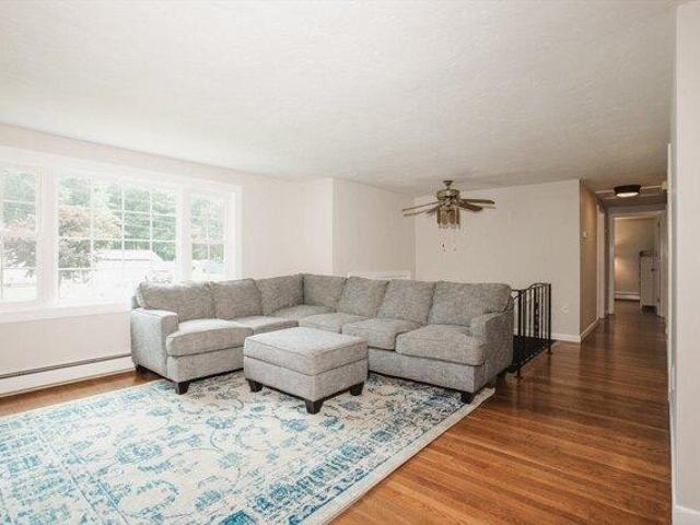 house with 3 bedroom, Pembroke MA ES105494189