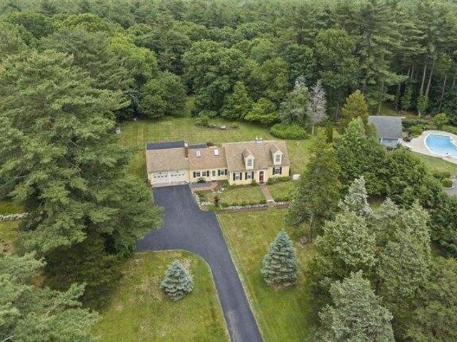 house with 3 bedroom, Pembroke MA ES105496692