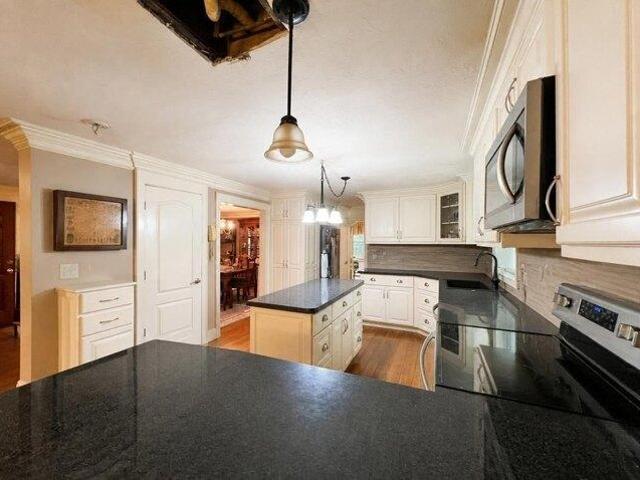 house with 3 bedroom, Pembroke MA ES105678292