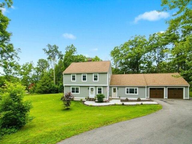 house with 3 bedroom, Pembroke NH ES105255169