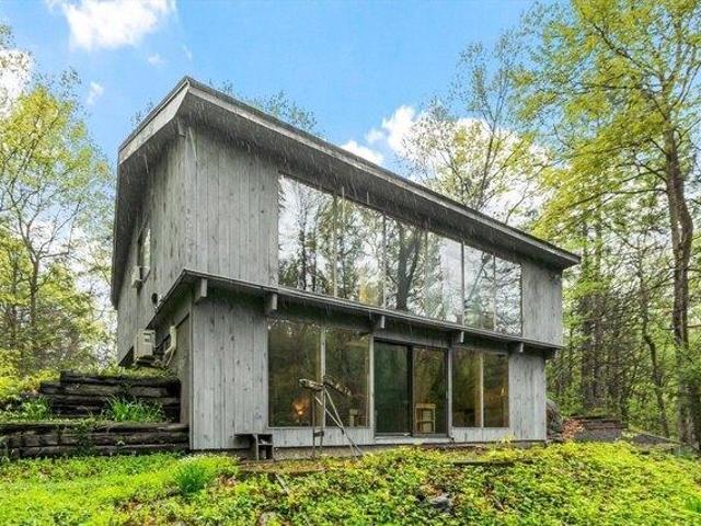 house with 3 bedroom, Pepperell MA ES104075939