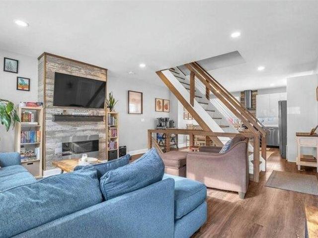 house with 3 bedroom, Pittsburgh PA DS103501558