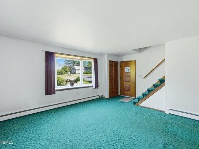 house with 3 bedroom, Pittsfield MA ES104567961