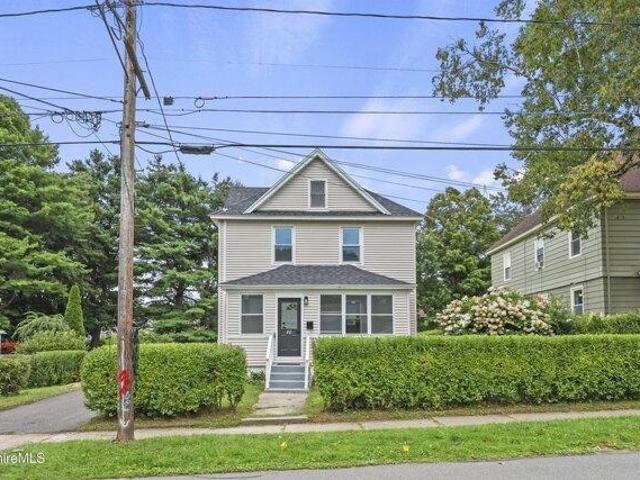 house with 3 bedroom, Pittsfield MA ES105426545