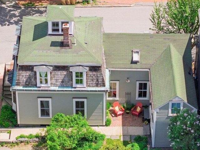 house with 3 bedroom, Portland ME ES105591309