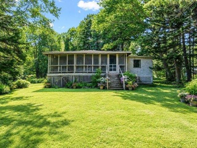house with 3 bedroom, Portland ME ES105613076